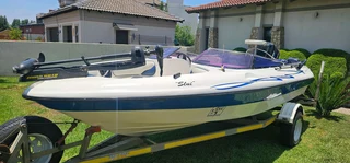 17ft Esprit Boat with 200hp Mariner also rigged rigged for bass fishing