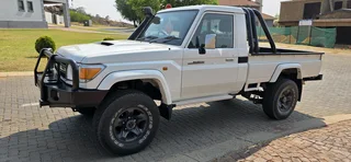 2018 Land Cruiser 4.5 V8 only 141 000kms