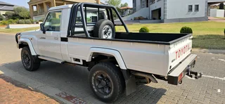 2018 Land Cruiser 4.5 V8 only 141 000kms
