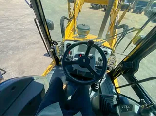 Cat 426-F2Tlb 4x4 only 2400hrs