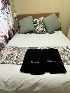 Holiday House with Large Pool in Southern Suburbs, Cape Town