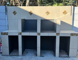 Holiday House with Large Pool in Southern Suburbs, Cape Town