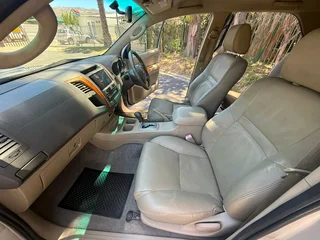 2009 TOYOTA FORTUNER 3.0 D4D AUTOMATIC- FULL HOUSE!