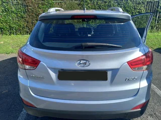 2011 HYUNDAI IX35 2.0 EXECUTIVE (AUTOMATIC) COMES WITH ROADWORTHY!