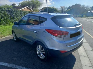2011 HYUNDAI IX35 2.0 EXECUTIVE (AUTOMATIC) COMES WITH ROADWORTHY!