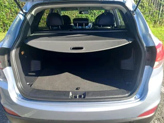 2011 HYUNDAI IX35 2.0 EXECUTIVE (AUTOMATIC) COMES WITH ROADWORTHY!