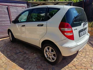 2005 Mercedes Benz Automatic- Beautiful Condition- Will  Incl Roadworthy!