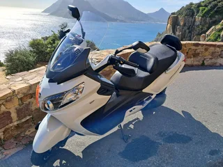 2018 Maxsym 600l Abs - Automatic- Absolutely Beautiful!