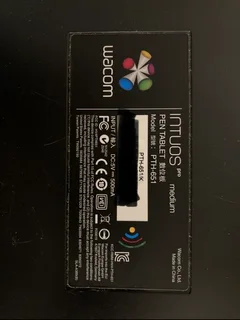 Wacom Intuos Pro, Medium (Old Model: PTH-651/K