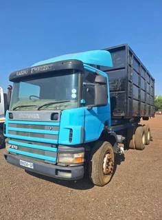 2008 Scania P270 Hooklift