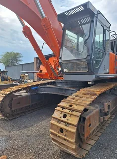 2010 Hitachi 500LCR Excavator 50 Ton