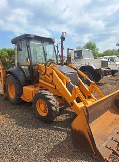 2006 CASE 580R TLB