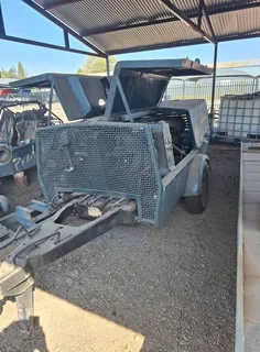 Compressor - Ad posted by Ilze Pohl