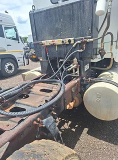 2008 Freightliner Columbia Auto (Cat)