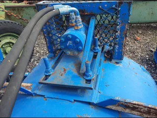 Mechanical Hydraulic Driven Broom