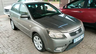 2011 Kia Rio 1.6 CVVT Auto