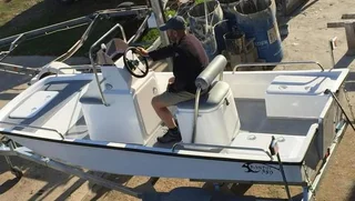 Bandit 380 - Cathedral Hull