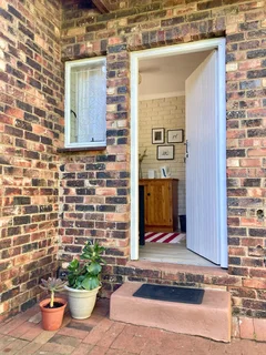 Cozy Flatlet Near the Beach – Summerstrand