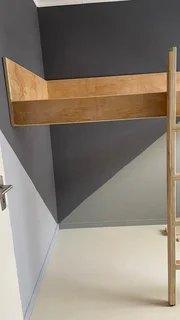 Floating 3/4 Bed with Built-In LED Lights &#43; Mattress