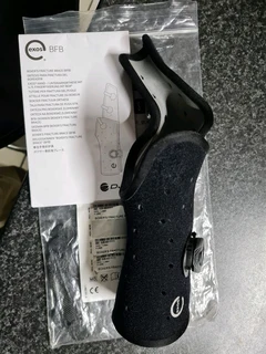 Boxers fracture mouldable brace