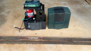 Centurion d5 evo gate motor