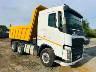 2014 Volvo FH440 10cube tipper truck for sale