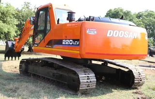 2005 Doosan Excavator 220LCV for sale