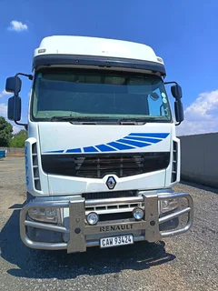 2012 Renault Premium Lander 440 DXi 10cube tipper truck for sale