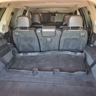 2004 Volvo XC90 T6 SUV - R30,000.00