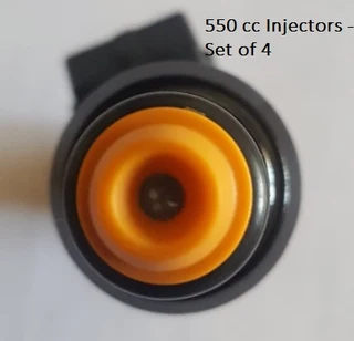 550CC Fuel Injector Set of 4 Injectors - Multi-Hole High Flow Rate for High Performance Application