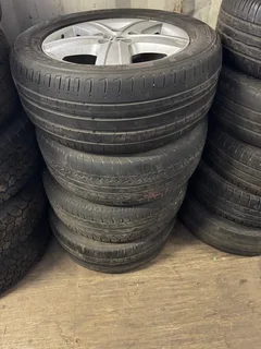 Original Volkwagen caraval rims and tyres