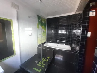 Modern 1-Bedroom Granny Flat to Rent in Paarl