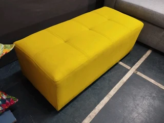 Bench ottomans on slae