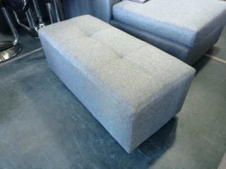 Bench ottomans on slae