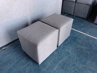 2x Cube ottoman