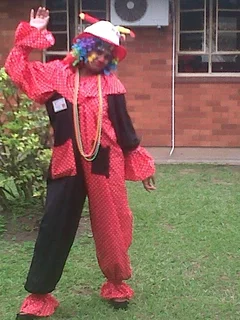 Clown package R600