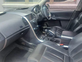 2019 Mahindra XUV500 SUV