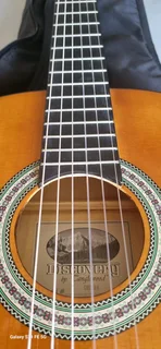 Acoustic Guitar for beginner R1500