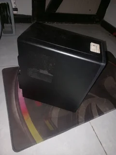 HP ProDesk A 300 G3 Ryzen 5 2400G PC Bundle &#43; Monitor/KBD/Mouse - R4,000 Or Best Offer