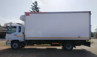 2017 - MITSUBISHI FUSO FK13.240 WITH REFRIGERATED BOX BODY AND TRANSFRIG MT300 COOLING UNIT