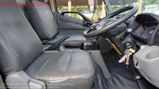 2017 - HINO 300_815 (AUTO) WITH REFRIGERATED BOX BODY AND CARRIER XARIOS 200 COOLING UNIT