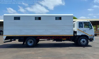 2017 - UD TRUCKS_UD80 FITTED WITH 60 - SEATER LABOUR CARRIER BODY