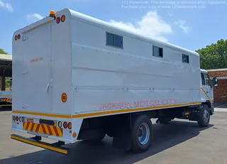 2017 - UD TRUCKS_UD80 FITTED WITH 60 - SEATER LABOUR CARRIER BODY