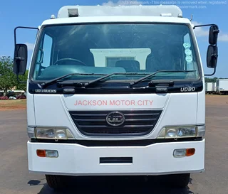 2017 - UD TRUCKS_UD80 FITTED WITH 60 - SEATER LABOUR CARRIER BODY