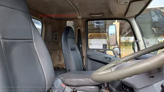 2015 - MITSUBISHI FUSO FN25.270 TAG AXLE WITH 8.4M DROPSIDE BODY