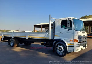 2019 - HINO 500_1627 (AUTO) WITH NEW 8.5M DROPSIDE BODY