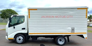 2019 - TOYOTA DYNA 6.150 (MANUAL) FITTED WITH VOLUME BODY