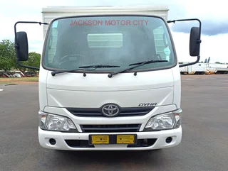 2019 - TOYOTA DYNA 6.150 (MANUAL) FITTED WITH VOLUME BODY