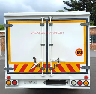 2019 - TOYOTA DYNA 6.150 (MANUAL) FITTED WITH VOLUME BODY