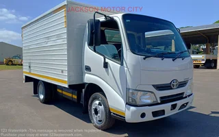 2018 - TOYOTA DYNA 6.150 (MANUAL) WITH VOLUME BODY